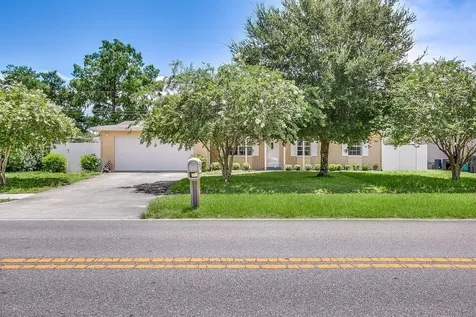 1647 N Singleton Avenue Titusville FL 32796