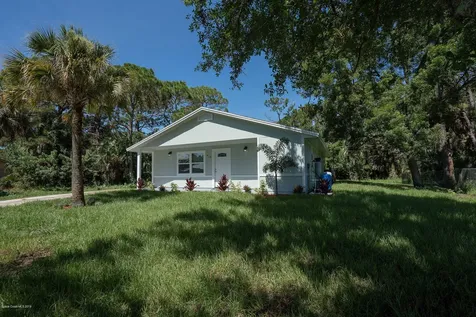 418 Tunis Road SW Palm Bay FL 32908
