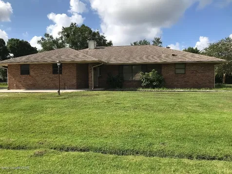 250 Naylor Street NE Palm Bay FL 32907