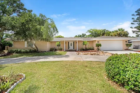 418 Oakland Avenue Indialantic FL 32903