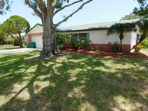 2713 Golfview Drive Melbourne FL 32901