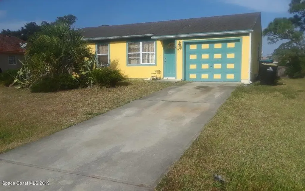 1431 Traverse Street SE Palm Bay FL 32909