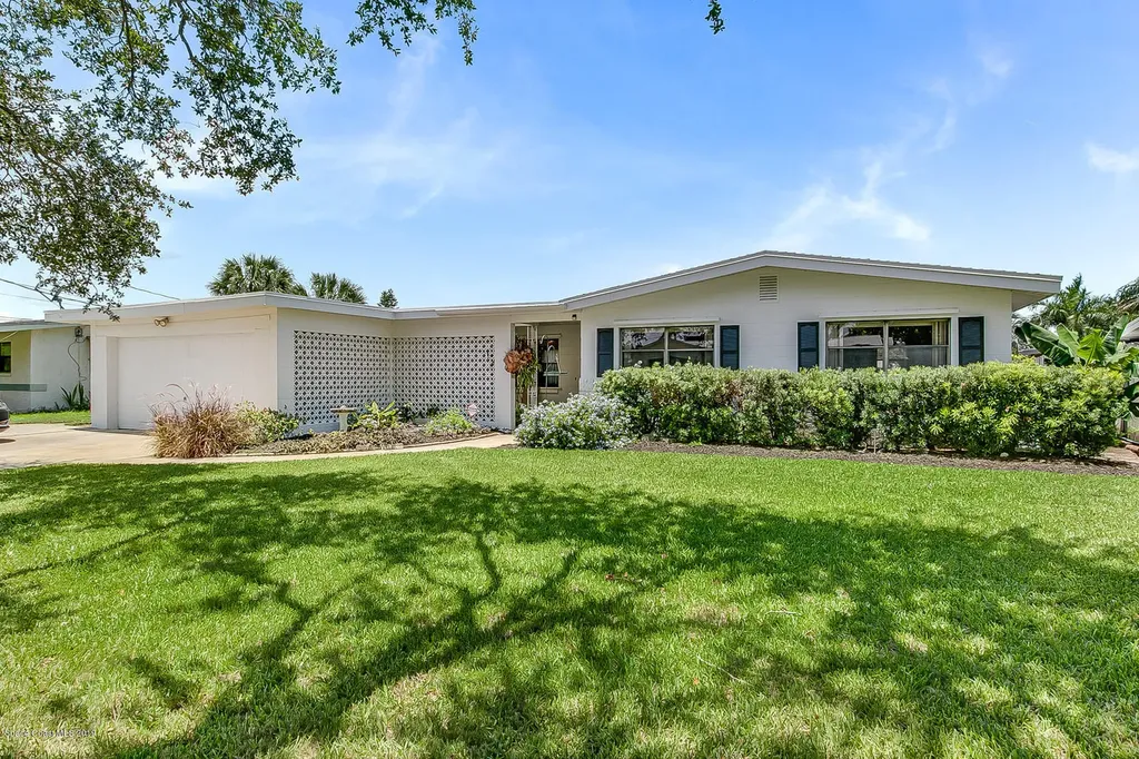 1510 Holly Avenue Merritt Island FL 32952