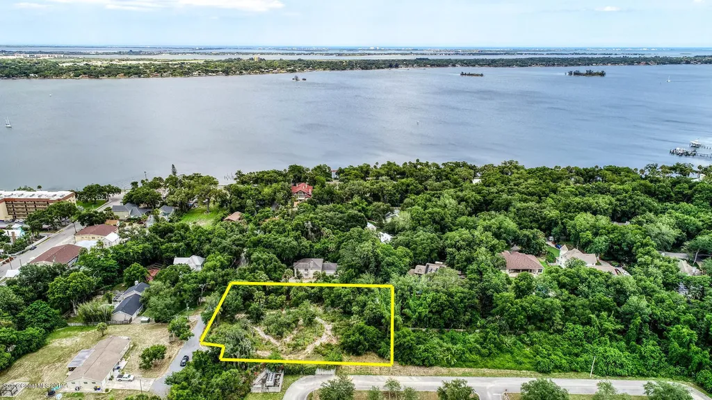 29 Oakwood Avenue Rockledge FL 32955