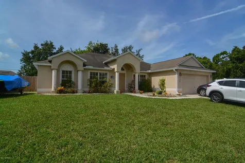 1020 Flagami Road SE Palm Bay FL 32909