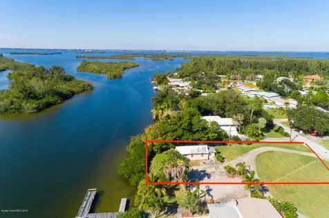 758 Nassau Road Cocoa Beach FL 32931