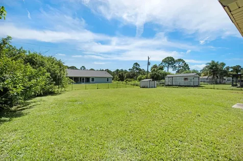 1541 Rushmore Avenue SE Palm Bay FL 32909
