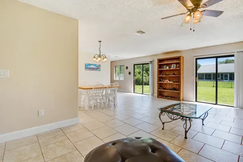 1541 Rushmore Avenue SE Palm Bay FL 32909