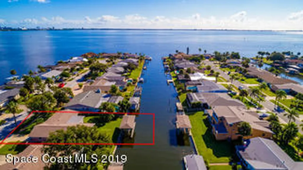 1695 Larchmont Court Merritt Island FL 32952