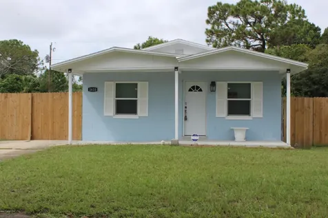 1610 Elizabeth Avenue Titusville FL 32780