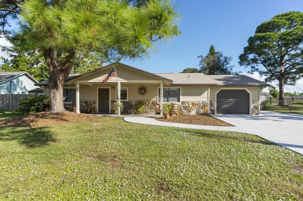4690 Byron Street Cocoa FL 32927