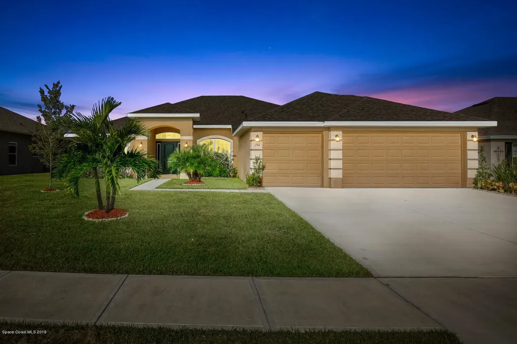 302 Paquita Circle SW Palm Bay FL 32908