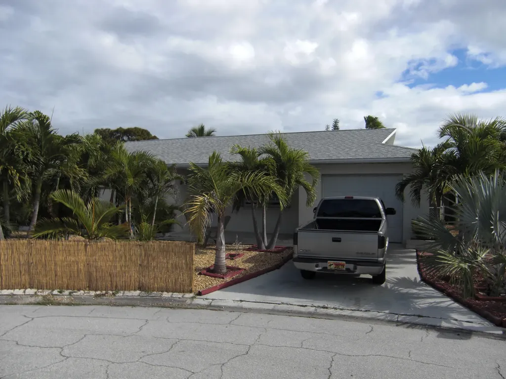 50 N Rosiland Court Merritt Island FL 32952