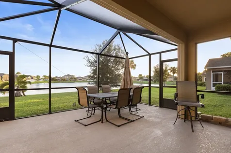 2655 Snapdragon Drive NW Palm Bay FL 32907