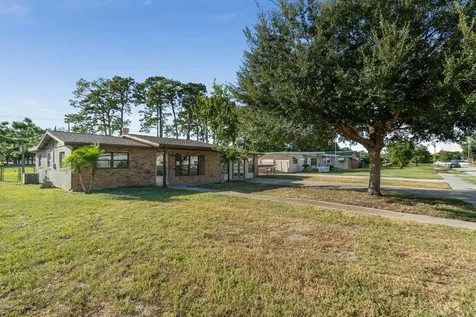 4580 Rosehill Avenue Titusville FL 32780