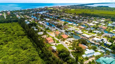393 Nikomas Way Melbourne Beach FL 32951