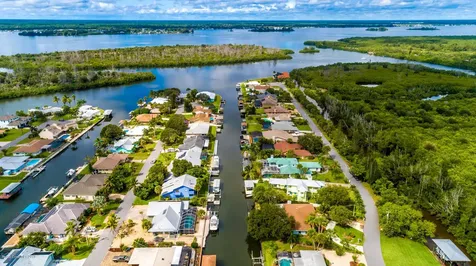 393 Nikomas Way Melbourne Beach FL 32951