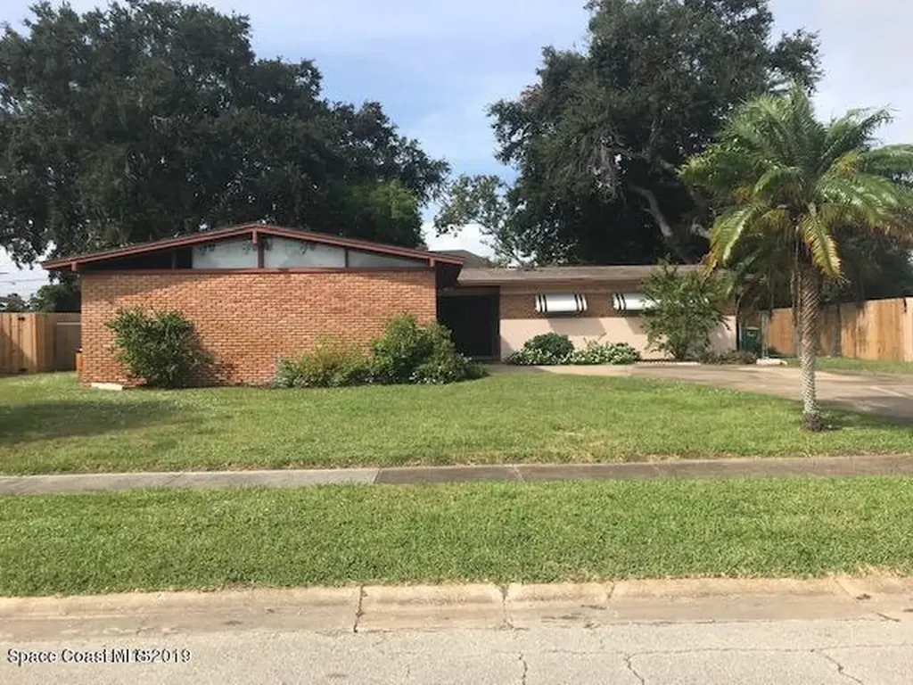 55 Bel Aire Drive S Merritt Island FL 32952
