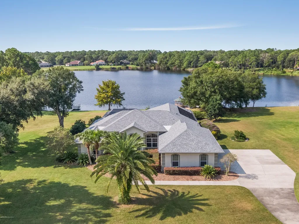 2750 Fawn Lake Boulevard Mims FL 32754
