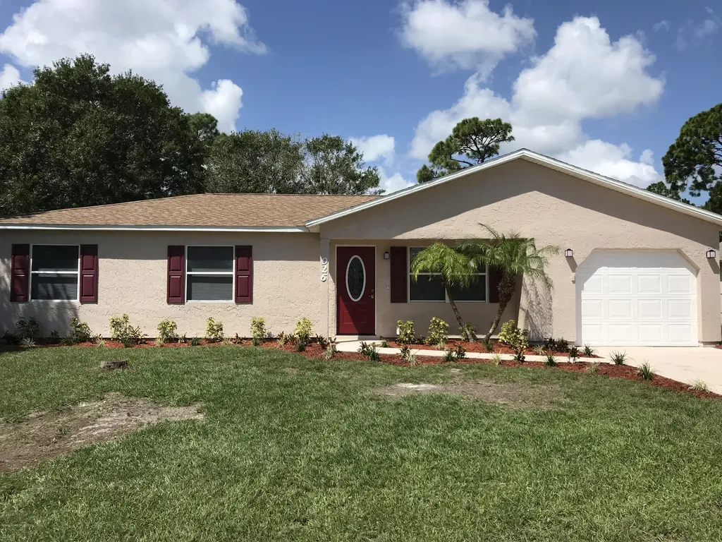 926 Tacaro Avenue SE Palm Bay FL 32909