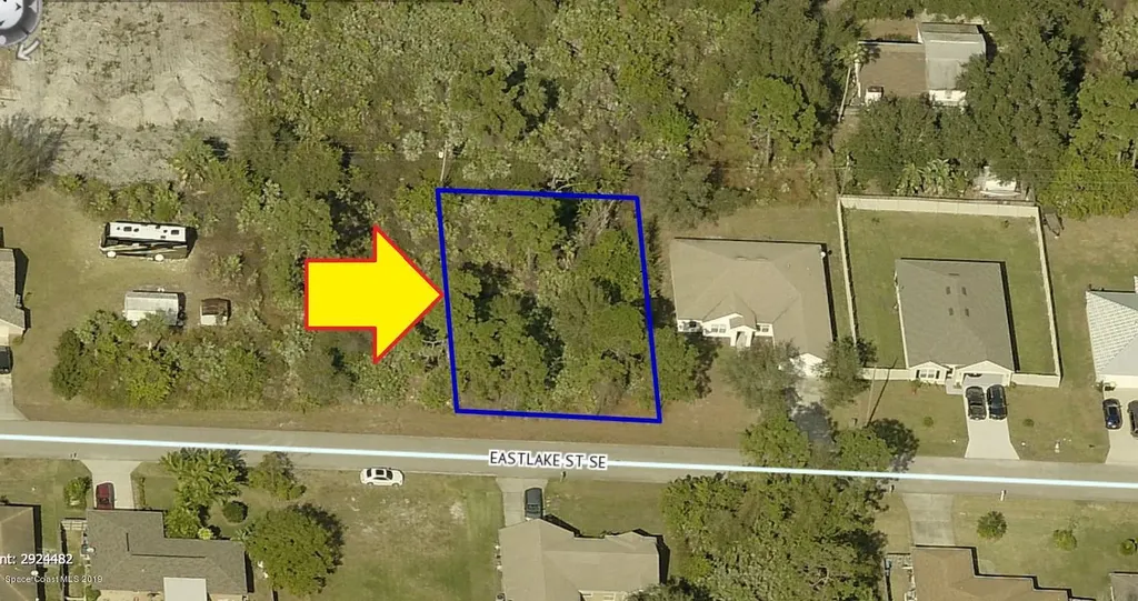 919 Eastlake Street SE Palm Bay FL 32909