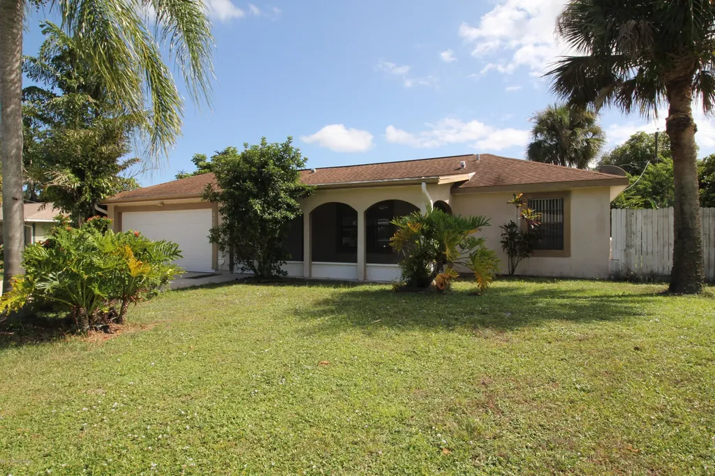 1990 Academy Street NE Palm Bay FL 32905