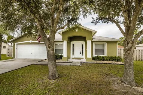 482 Commodore Avenue NW Palm Bay FL 32907