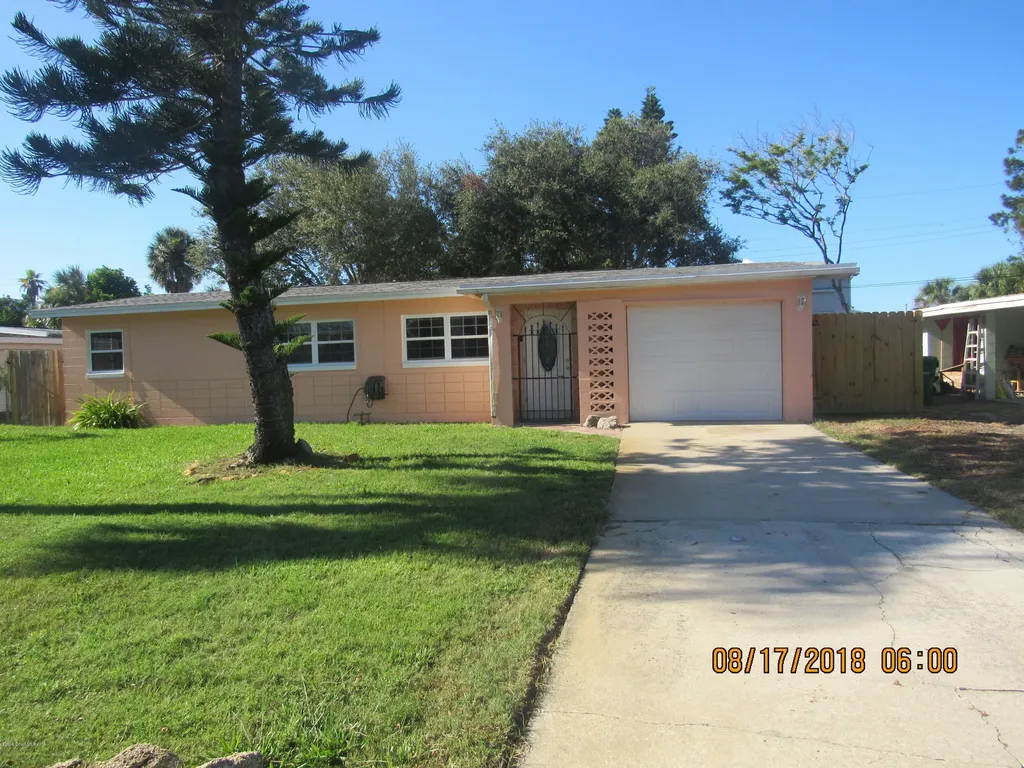 236 Grant Avenue Cocoa Beach FL 32931