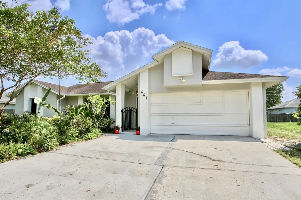 441 Bargello Avenue SE Palm Bay FL 32909