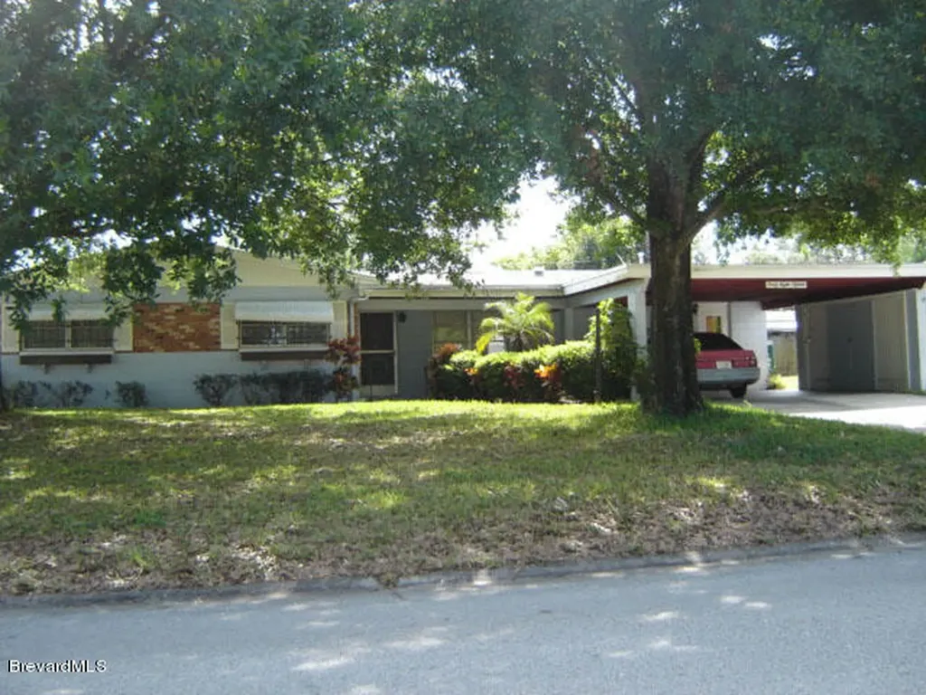 4815 Key Largo Drive W Titusville FL 32780