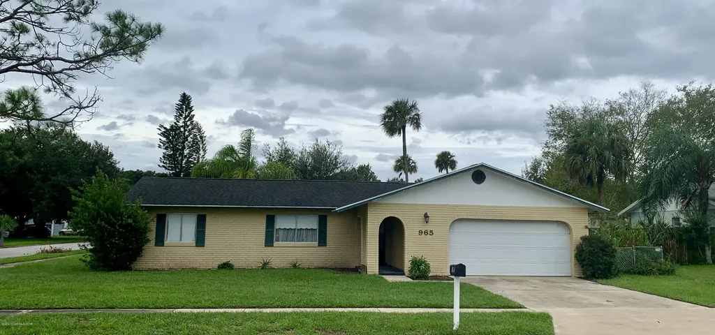 965 Carolina Circle Titusville FL 32796