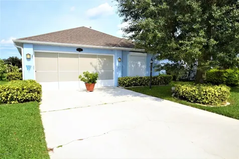 2083 Majestic Pine Court NE Palm Bay FL 32905