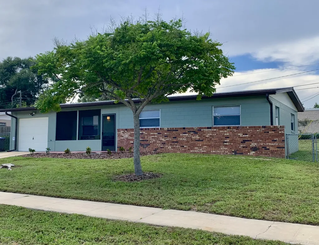 610 Eloise Avenue Titusville FL 32796