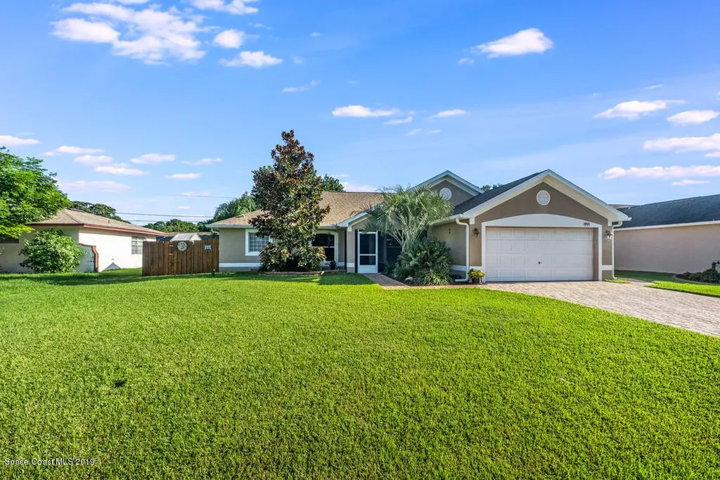 991 Eastlake Street SE Palm Bay FL 32909