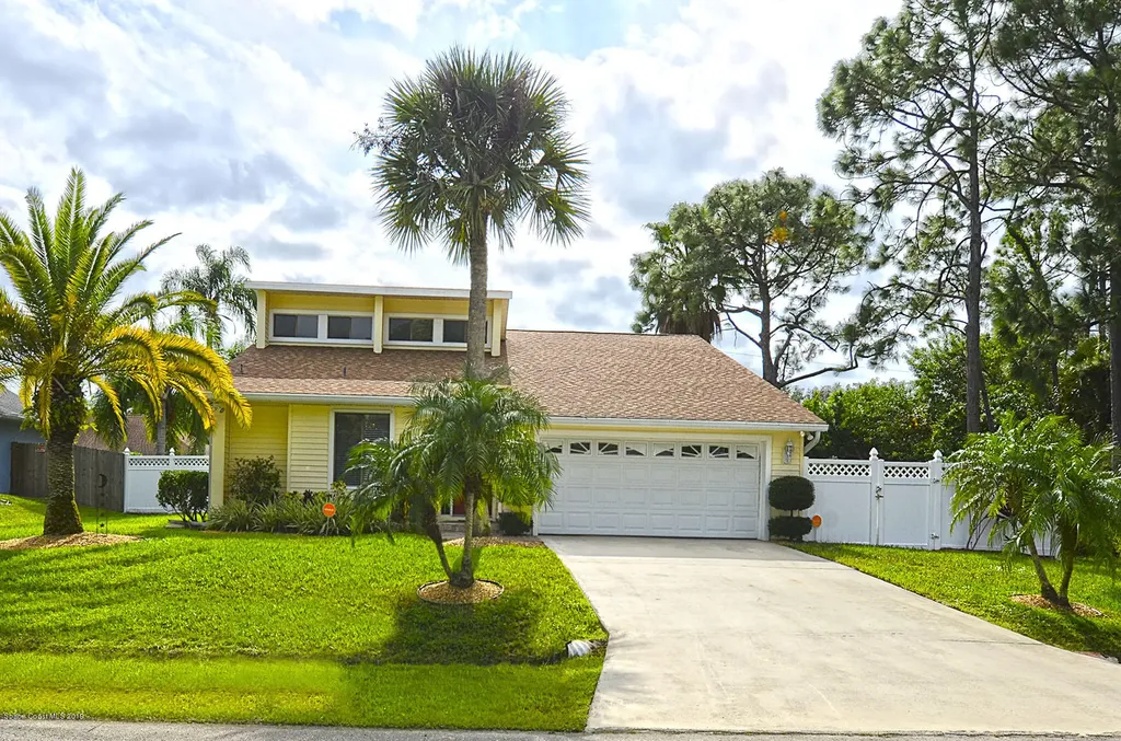 282 Treu Terrace NW Palm Bay FL 32907