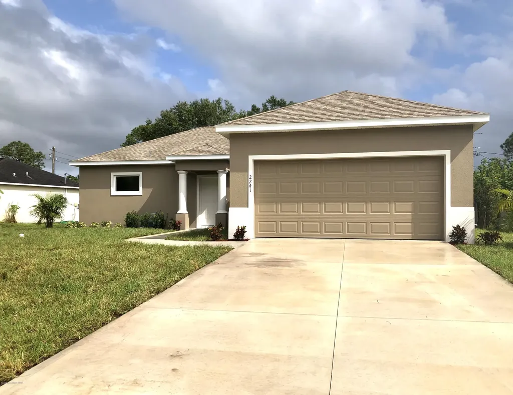 2241 Mantilla Avenue SE Palm Bay FL 32909