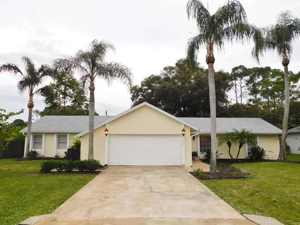 1020 Sally Street SE Palm Bay FL 32909