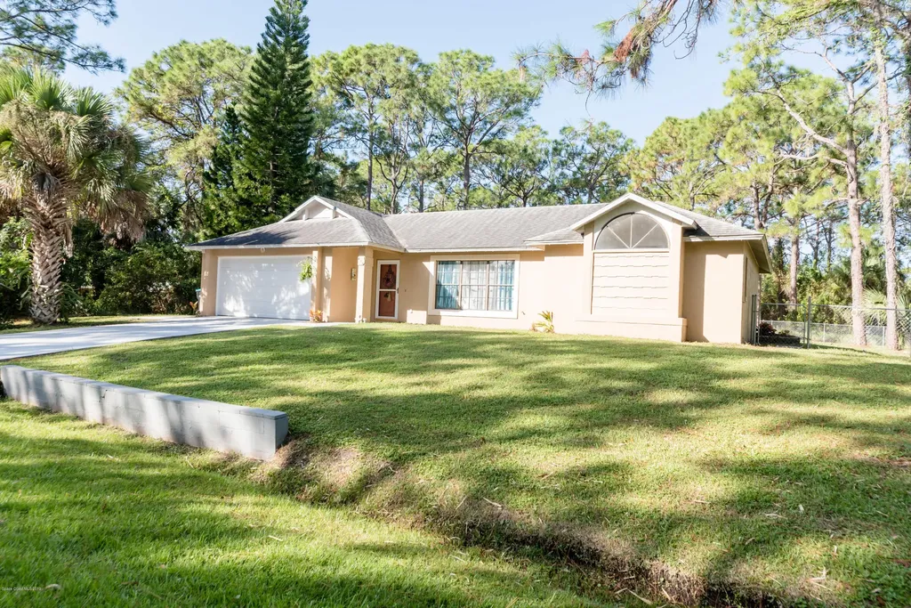 410 Wiltshire Avenue SW Palm Bay FL 32908