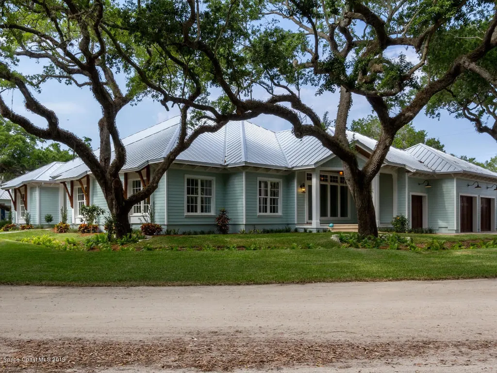 1506 W Camino Del Rio Vero Beach FL 32963