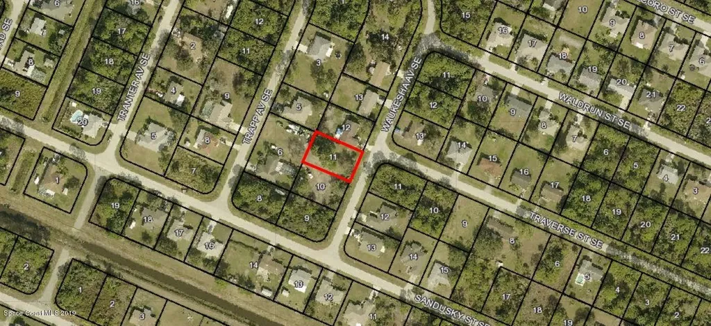 1974 Waukesha Avenue SE Palm Bay FL 32909