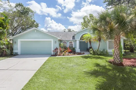 915 Peachland Avenue NE Palm Bay FL 32907