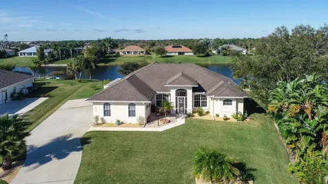 1572 Eagles Circle Sebastian FL 32958