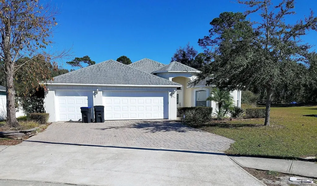 4048 Rolling Hill Drive Titusville FL 32796