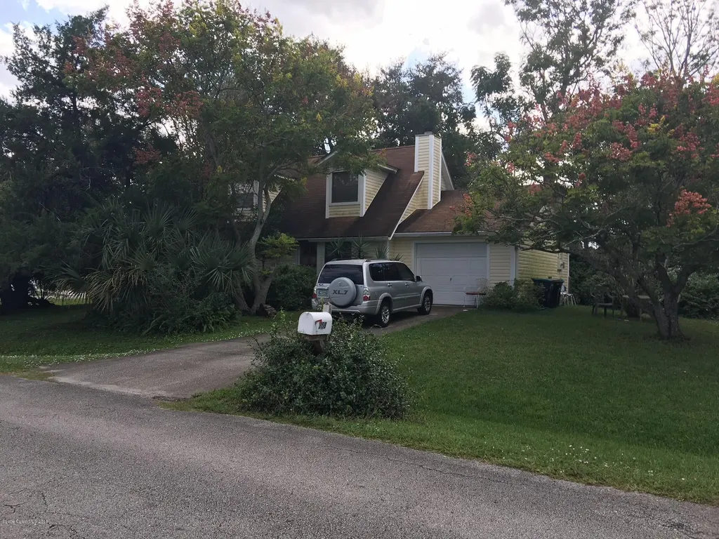758 Brookson Avenue NW Palm Bay FL 32907