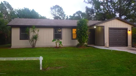 725 Santo Domingo Avenue SW Palm Bay FL 32908
