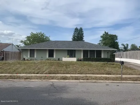 2706 Hillcrest Avenue Titusville FL 32796