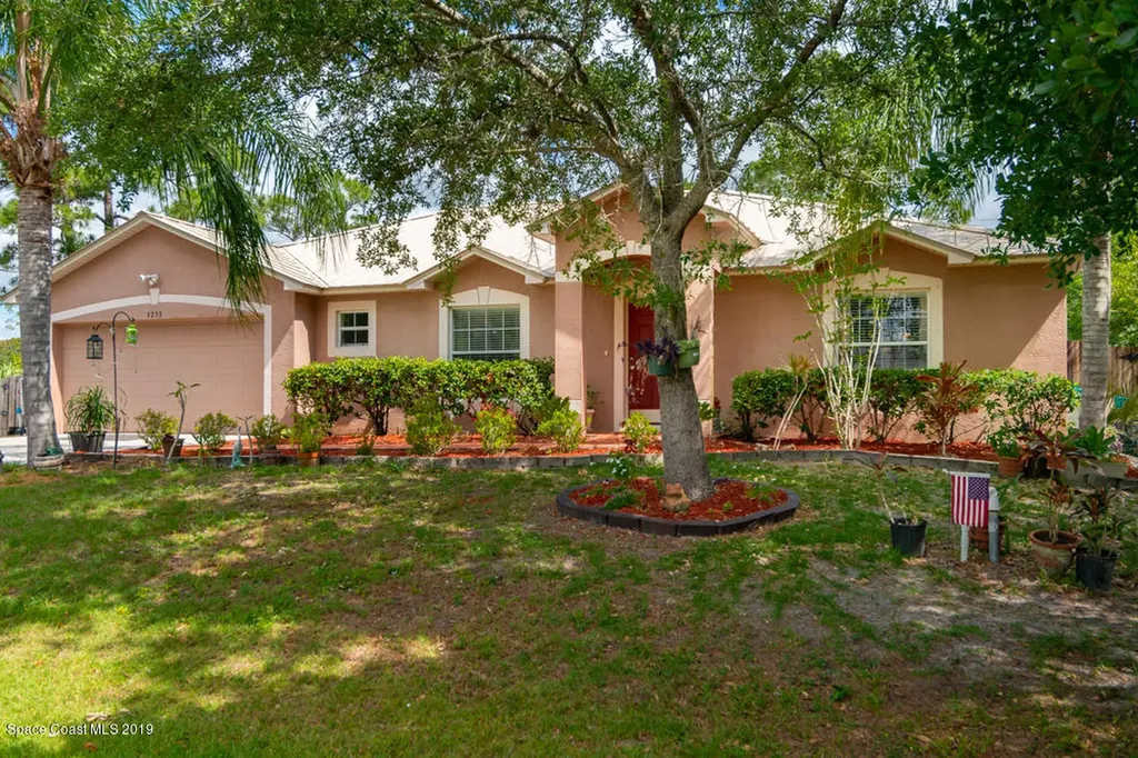3233 Reef Road SE Palm Bay FL 32909