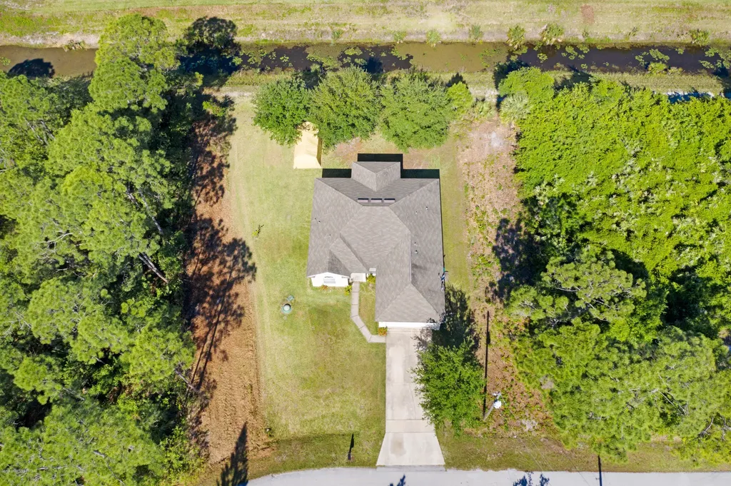 2190 Watkins Road SE Palm Bay FL 32909