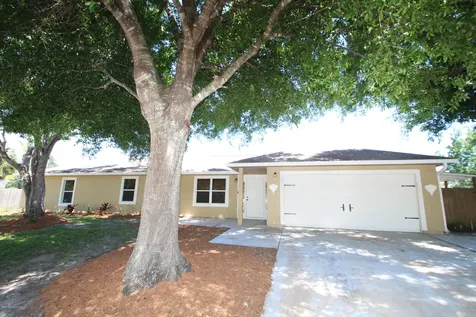 1071 Hanson Avenue SW Palm Bay FL 32908
