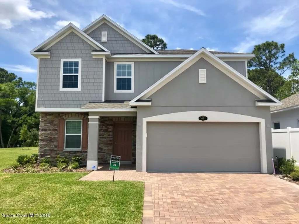 5684 Reagan Avenue Titusville FL 32780